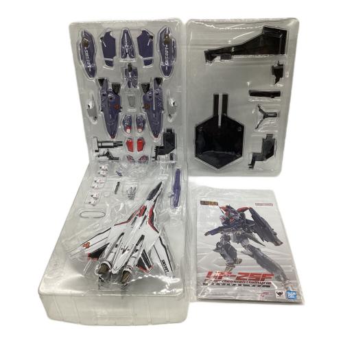 BANDAI (バンダイ) マクロスF DX超合金 VF-25F スーパーメサイアバルキリー(早乙女アルト機)リバイバルVer.