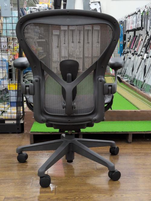Herman Miller(ハーマンミラー) アーロンチェア リマスタード グラファイト B-ミディアム