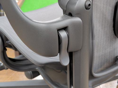 Herman Miller(ハーマンミラー) アーロンチェア リマスタード グラファイト B-ミディアム