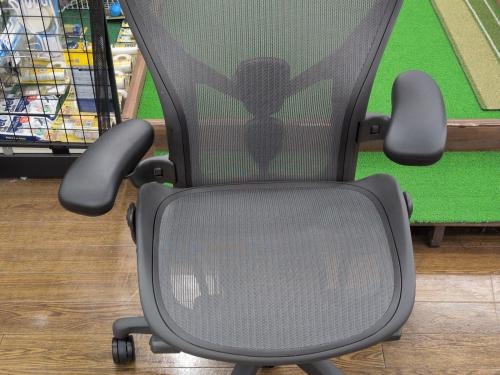 Herman Miller(ハーマンミラー) アーロンチェア リマスタード グラファイト B-ミディアム