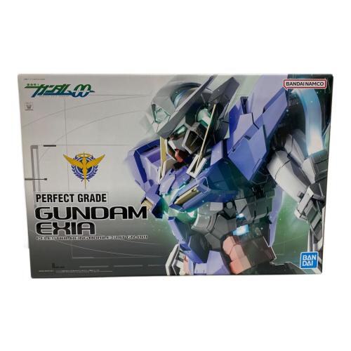 BANDAI (バンダイ) PG 1/60 ガンダムエクシア プラモデル ガンプラ 5063057
