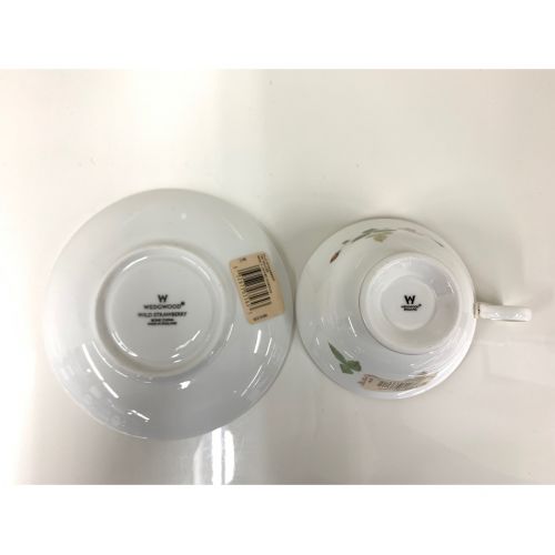 Wedgwood (ウェッジウッド) カップ&ソーサー 未使用品 ワイルドストロベリー
