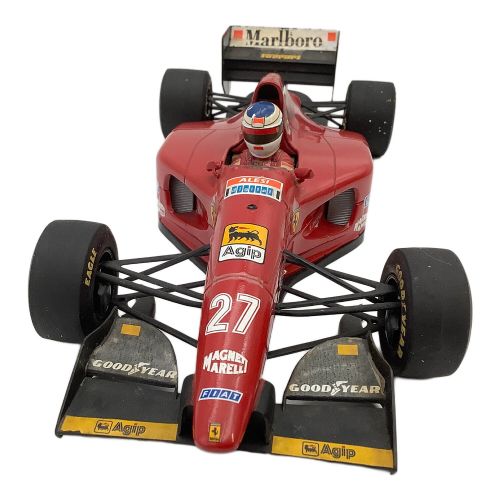 モデルカー ミニチャンプス 1/18 マルボロ フェラーリ