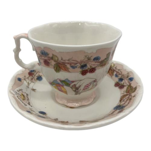 ROYAL DOULTON (ロイヤルドルトン) ブランベリーヘッジ カップ&ソーサー