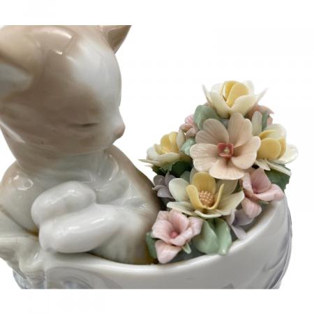 LLADRO リヤドロ フィギュリン 楽しいかくれんぼ 猫と蝶 リアドロ LLADRO (リヤドロ) フィギュリン 『楽しいかくれんぼ』｜トレファクONLINE