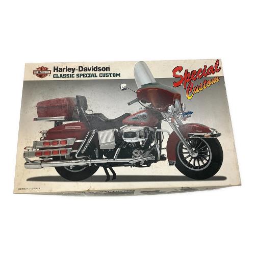 Harley-Davidson CLASSIC SPECIAL CUSTOM