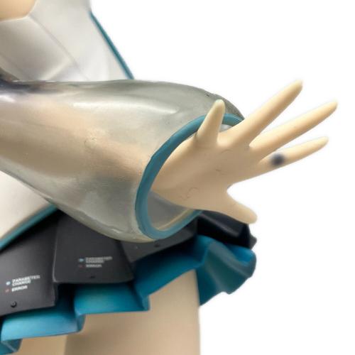 FREEing VOCALOID3 初音ミクV3 1/4スケール 塗装済完成品フィギュア B-STYLE