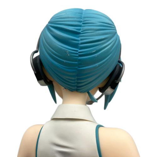 FREEing VOCALOID3 初音ミクV3 1/4スケール 塗装済完成品フィギュア B-STYLE