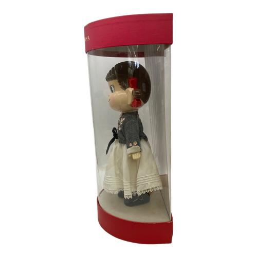 不二家 (フジヤ) スイートピュアドレス フィギュア 箱破損有 ペコファミリークラブ限定