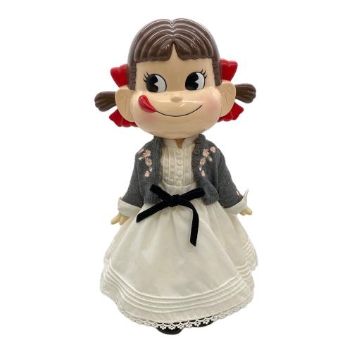 不二家 (フジヤ) スイートピュアドレス フィギュア 箱破損有 ペコファミリークラブ限定