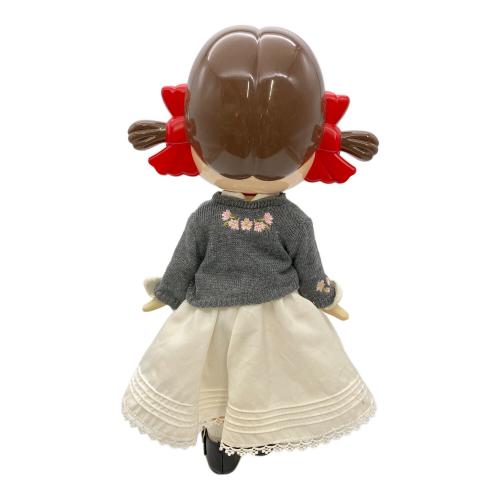 不二家 (フジヤ) スイートピュアドレス フィギュア 箱破損有 ペコファミリークラブ限定