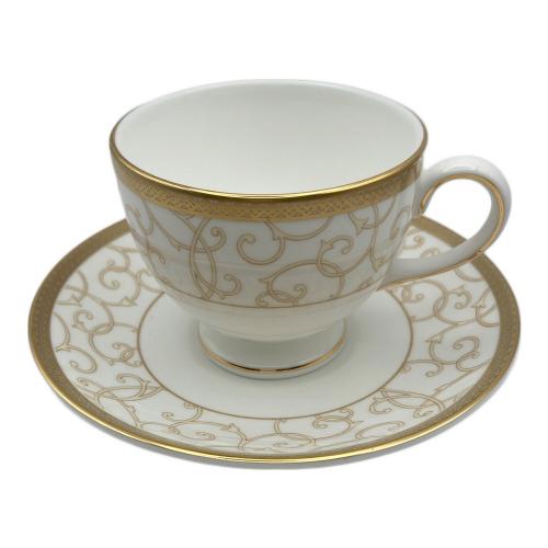 Wedgwood (ウェッジウッド) カップ&ソーサー セレスティアル・ゴールド&プラチナ