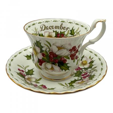 ROYAL ALBERT (ロイヤルアルバート) カップ&ソーサー December