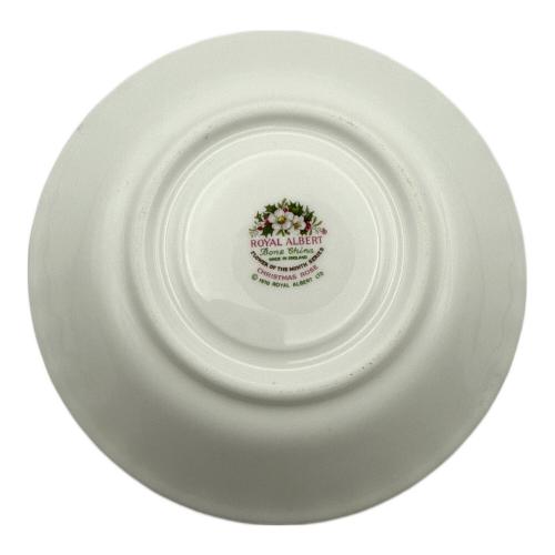 ROYAL ALBERT (ロイヤルアルバート) カップ&ソーサー December クリスマスローズ
