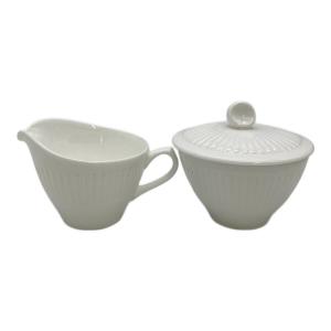 Wedgwood (ウェッジウッド) シュガーポット＆ミルクピッチャー2Pセット USED