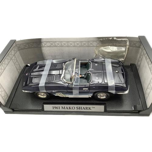MOTOR MAX (モーターマックス) ミニカー 1:18 ダイキャストコレクション 1961 MAKO SHARK