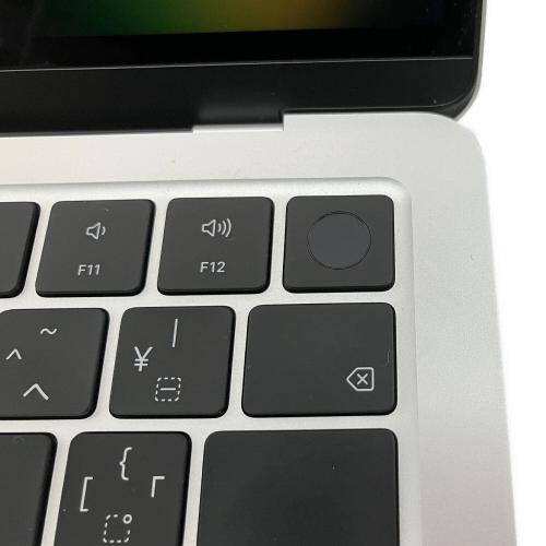 Apple (アップル) MacBook Air M4 2025 A3240 バッテリ状態100％/@ 13.6インチ