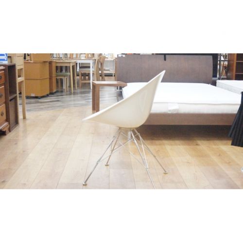 Kartell (カルテル) アームレスチェアー ホワイト EroS｜トレファクONLINE