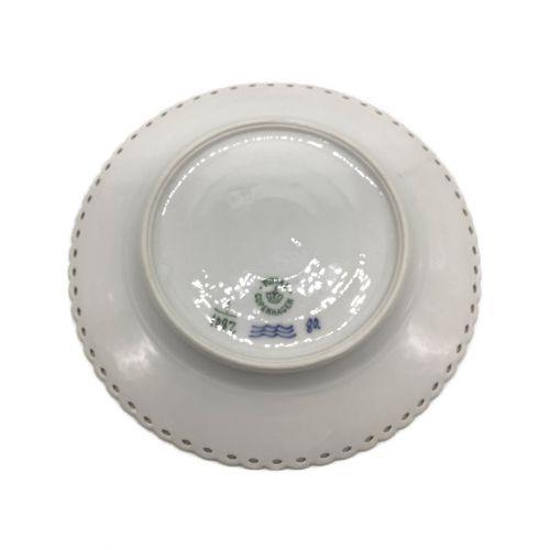 ROYAL COPENHAGEN (ロイヤル・コペンハーゲン) プレート 17cm ブルー フルーテッド フルレース プレート