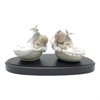 LLADRO (リヤドロ) フィギュリン 僕の夢 私の夢2体セット 台座付