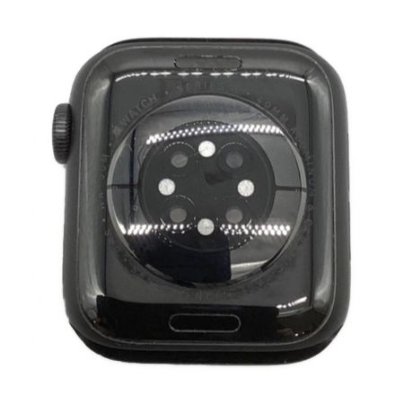 Apple (アップル) Apple Watch Series 6 充電器無し 画面キズ多数 MG133J/A GPSモデル ケースサイズ:40㎜ 〇 バッテリー:Aランク(90%) 程度:Cランク GY6FK8E8Q1RQ