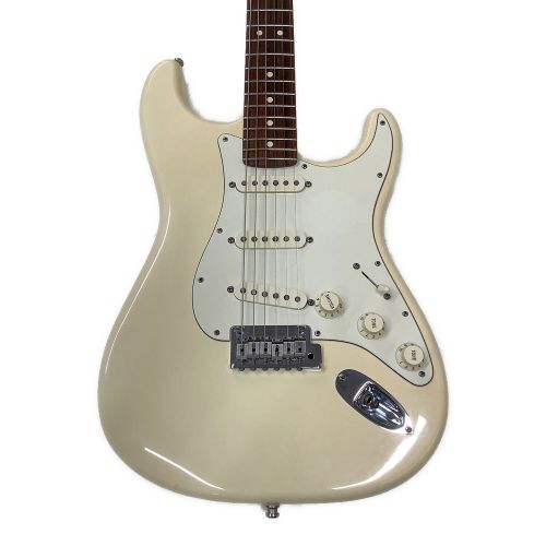 FENDER USA (フェンダーＵＳＡ) エレキギター 2012年製 ハードケース付 AM-STD ストラトキャスター US12043372