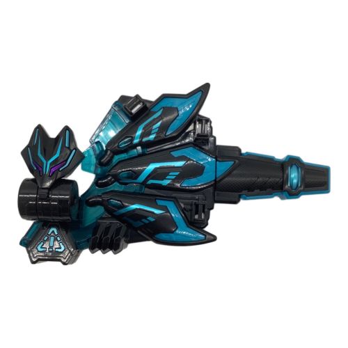 仮面ライダーギーツ (カメンライダーギーツ) 仮面ライダー プレミアムバンダイ限定 DXXギーツレイズバックル