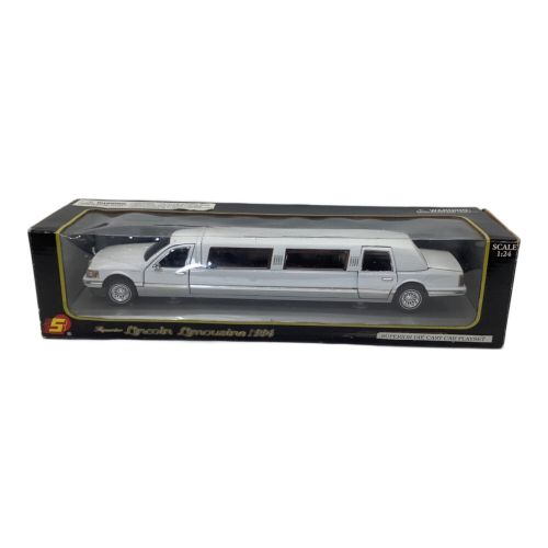 模造車 リムジン 1/24 Superior Lincoln Limousine 1996