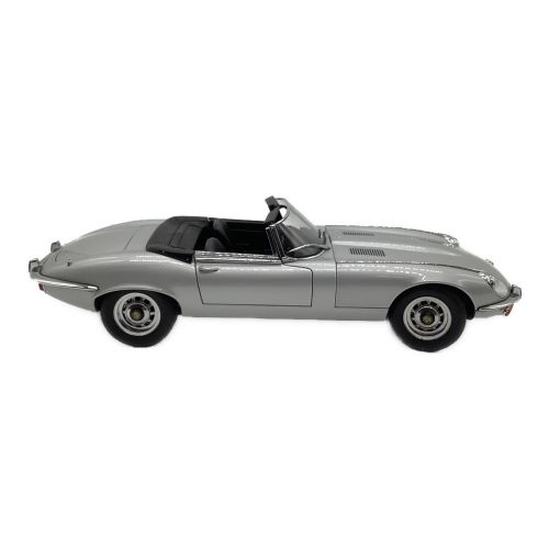 AUTOart (オートアート) モデルカー JAGUR E-TYPE