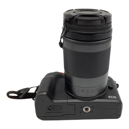 CANON (キヤノン) ミラーレス一眼カメラ EOS KISS M レンズ:EF-M 18-150mm