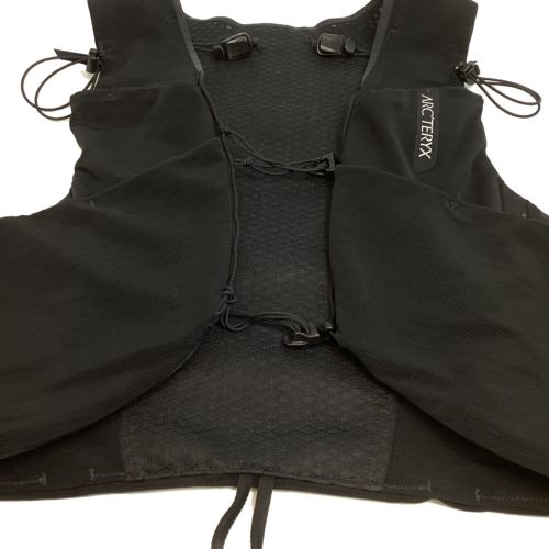 ARC'TERYX (アークテリクス) Norvan 7 Vest Ｍ’s メンズ SIZE M ブラック X00000716401 未使用品