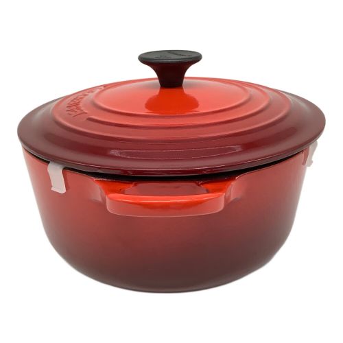 LE CREUSET (ルクルーゼ) 両手鍋 20cm レッド