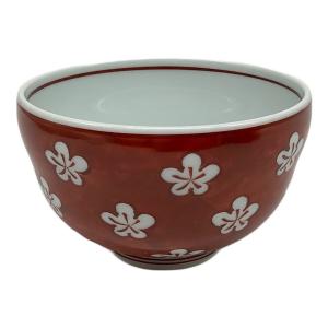 有田焼 (アリタヤキ) 茶碗 赤絵梅紋 源右衛門窯
