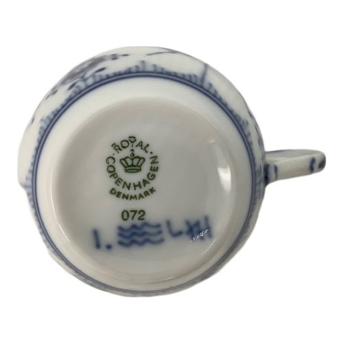 ROYAL COPENHAGEN (ロイヤル・コペンハーゲン) カップ&ソーサー 180ml ブルーフルーテッド・ハーフレース 未使用品