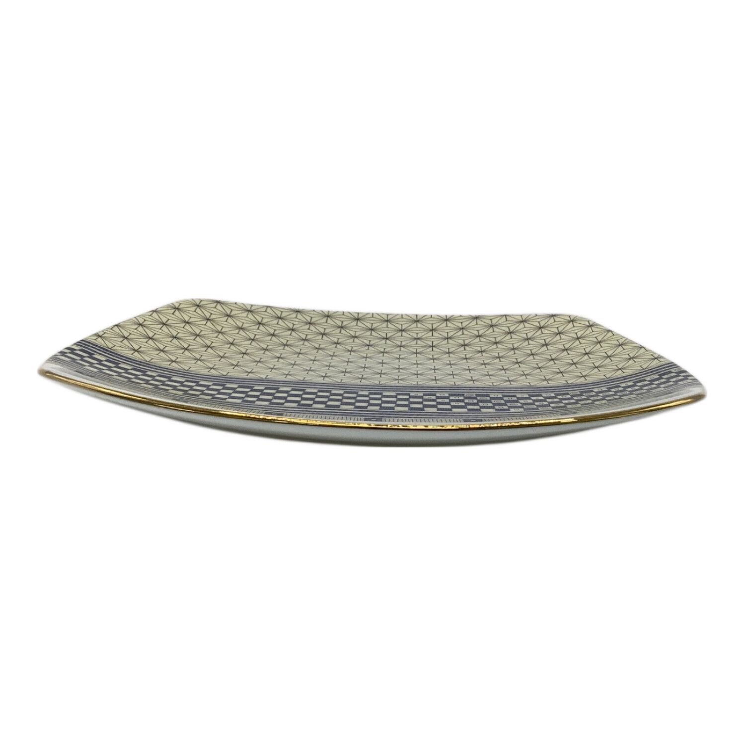 Wedgwood (ウェッジウッド) スクエアプレート 廃盤品 19x19x2.5cm