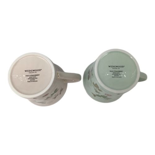 Wedgwood (ウェッジウッド) カップ＆ボウルセット カップ・ボウルS 各2 色違い ワイルドストロベリー 4Pセット
