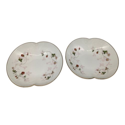 Wedgwood (ウェッジウッド) カップ＆ボウルセット カップ・ボウルS 各2 色違い ワイルドストロベリー 4Pセット