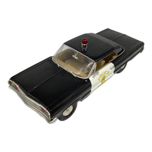 ERTL (アーテル) ダイキャストカー 1/18 キズ有 1964 CHEVROLET IMPALA