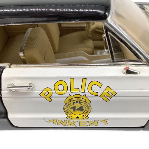 ERTL (アーテル) ダイキャストカー 1/18 キズ有 1964 CHEVROLET IMPALA