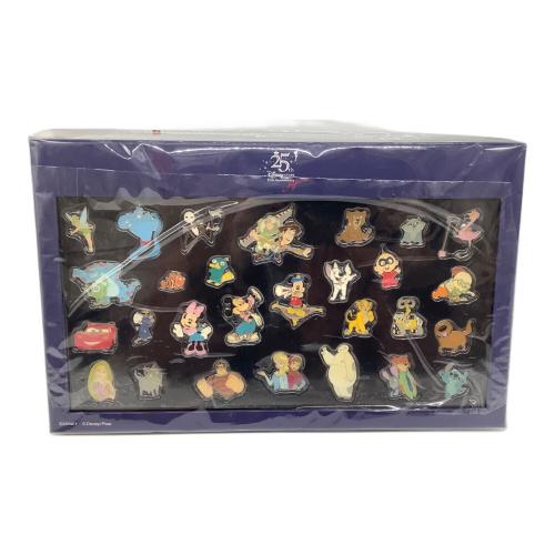 Disney STORE (ディズニーストア) ディズニーグッズ 25th Anniversaryピンバッジ