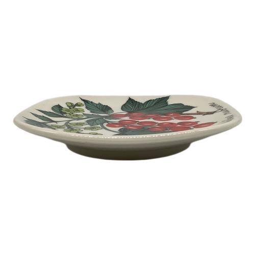 ARABIA (アラビア) スクエアプレート 12×12cm ボタニカル/レッドカラント