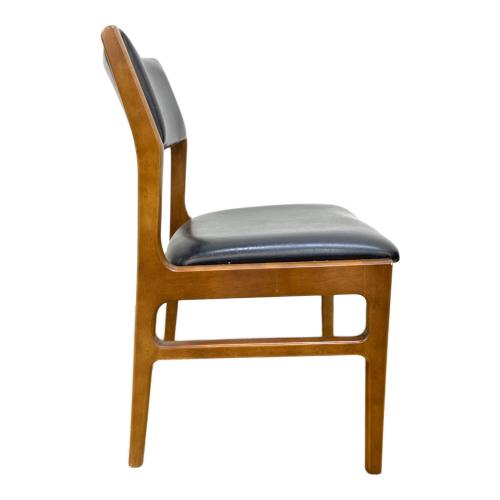 カリモク60+ (カリモクロクマルプラス) アームレスダイニングチェア スタンダードブラック 76 C36105BW