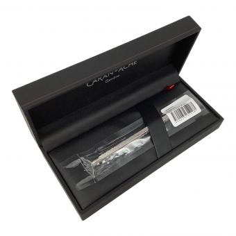 CARAN d'ACHE (カランダッシュ) ボールペン シルバー JP0890-VCT エクリドール ビクトリアン