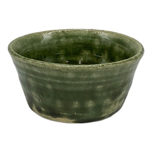緑釉盃 鈴木徹
