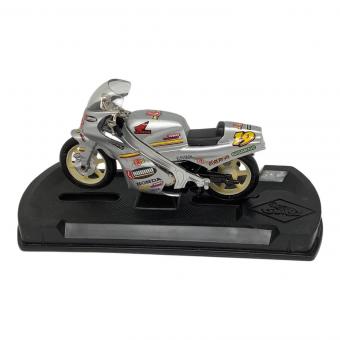 ミニカー 1/18 ホンダNSR250
