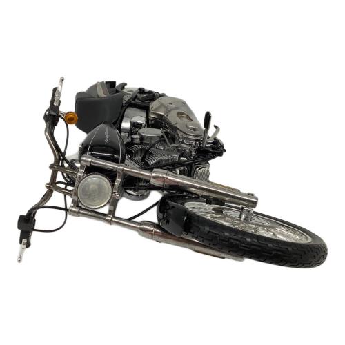 HARLEY-DAVIDSON (ハーレーダビッドソン) 模型 2004 SOFTAIL DEUCE