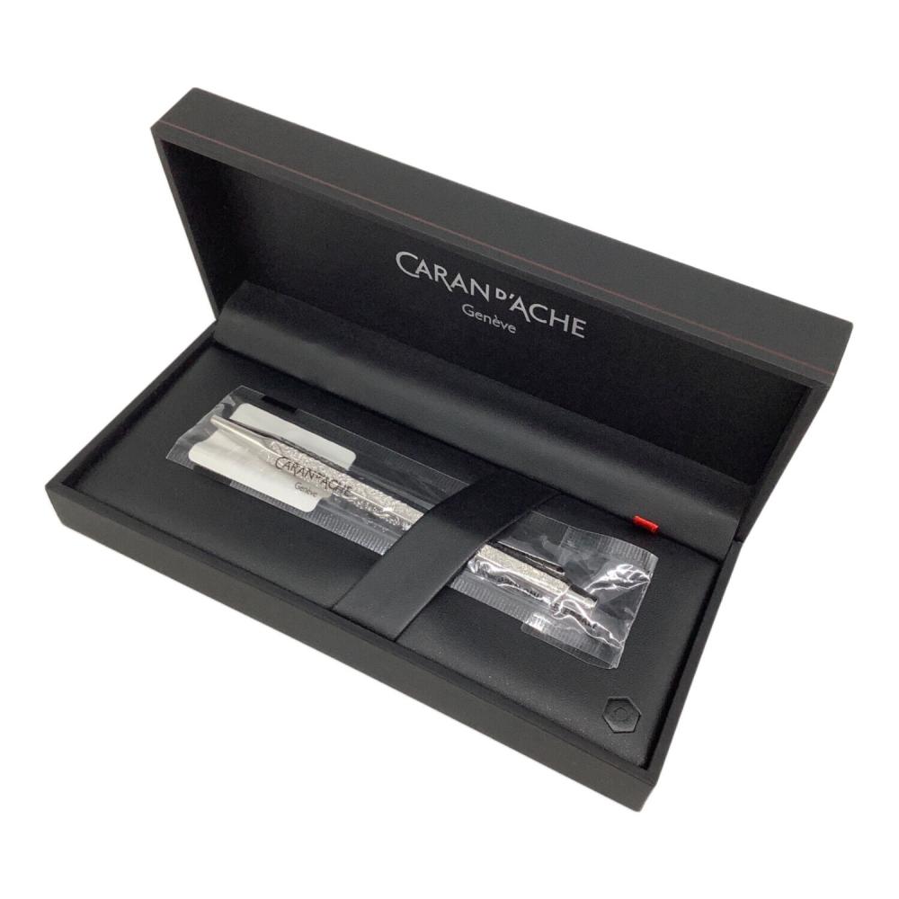 カランダッシュ　ボールペン CARAN d'ACHE (カランダッシュ) ボールペン JP0890-VCT エクリドール