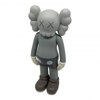 KAWS (カウズ) フィギュア