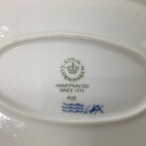 ROYAL COPENHAGEN (ロイヤル・コペンハーゲン) オーバルプレート ブルーパルメッテ