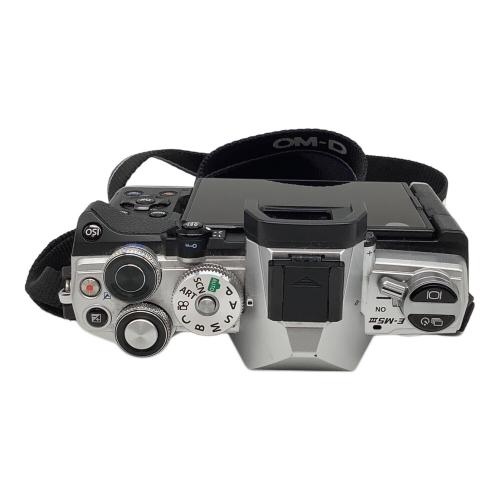 OLYMPUS ミラーレス一眼カメラ レンズキットセット OM-D E-M5 Mark III 2177万画素 マイクロフォーサーズ 専用電池 SDXCカード対応 64～6400 10コマ/1秒 1/32000秒 BJ8A05384